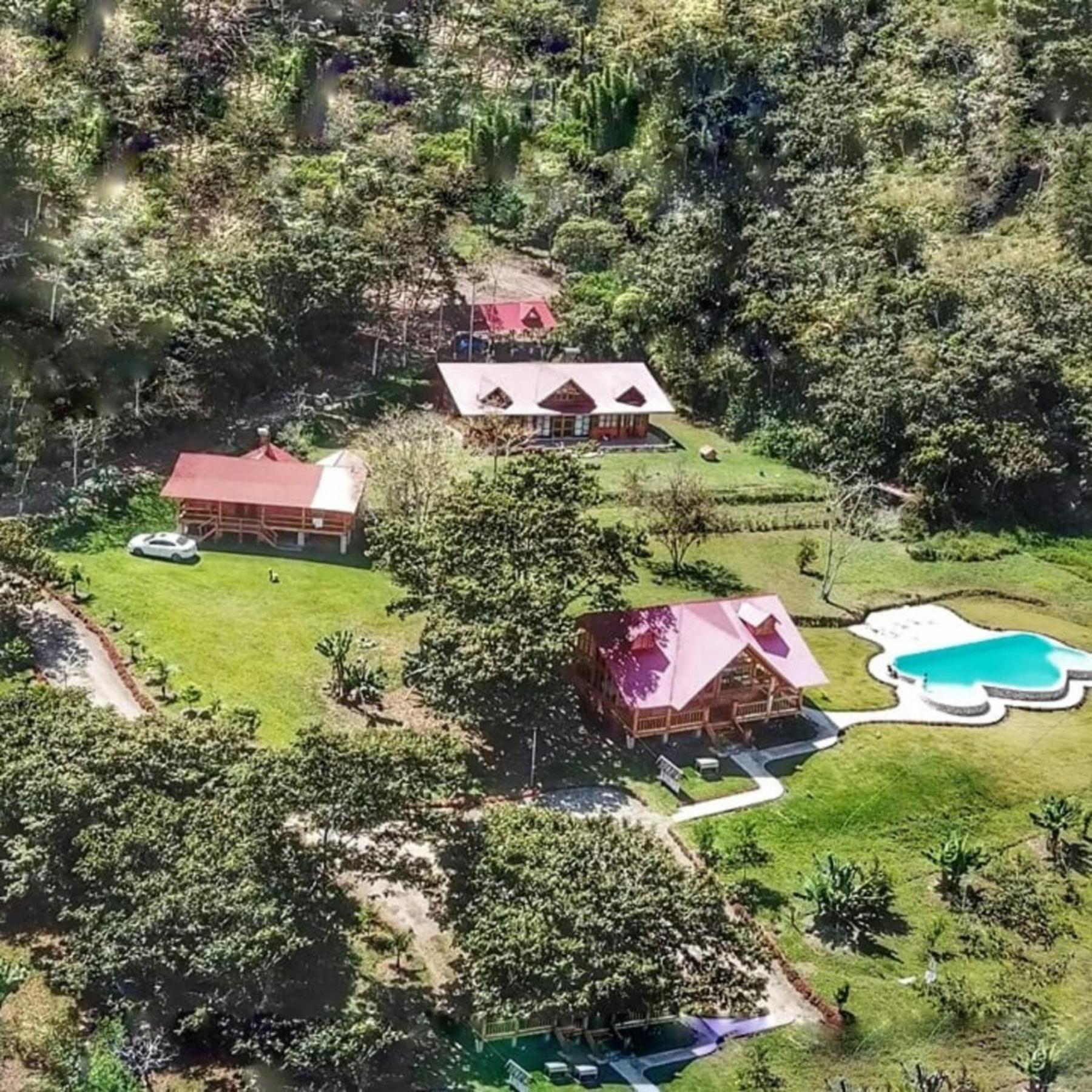 Hassinger Ranch Cabanas Oxapampa Cameră foto